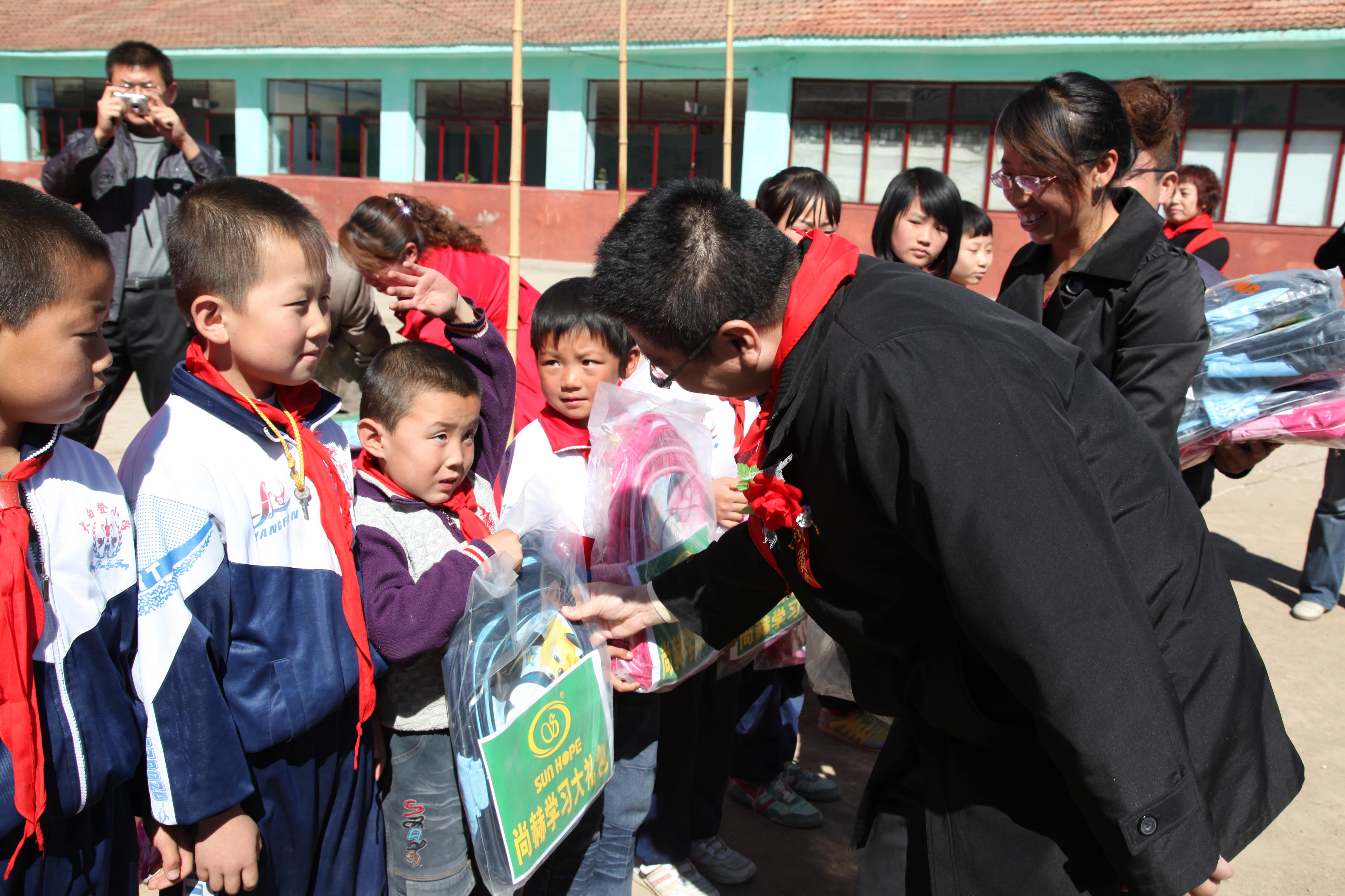 第11所 大同市大白登开云手机在线官网渠腊梅小学