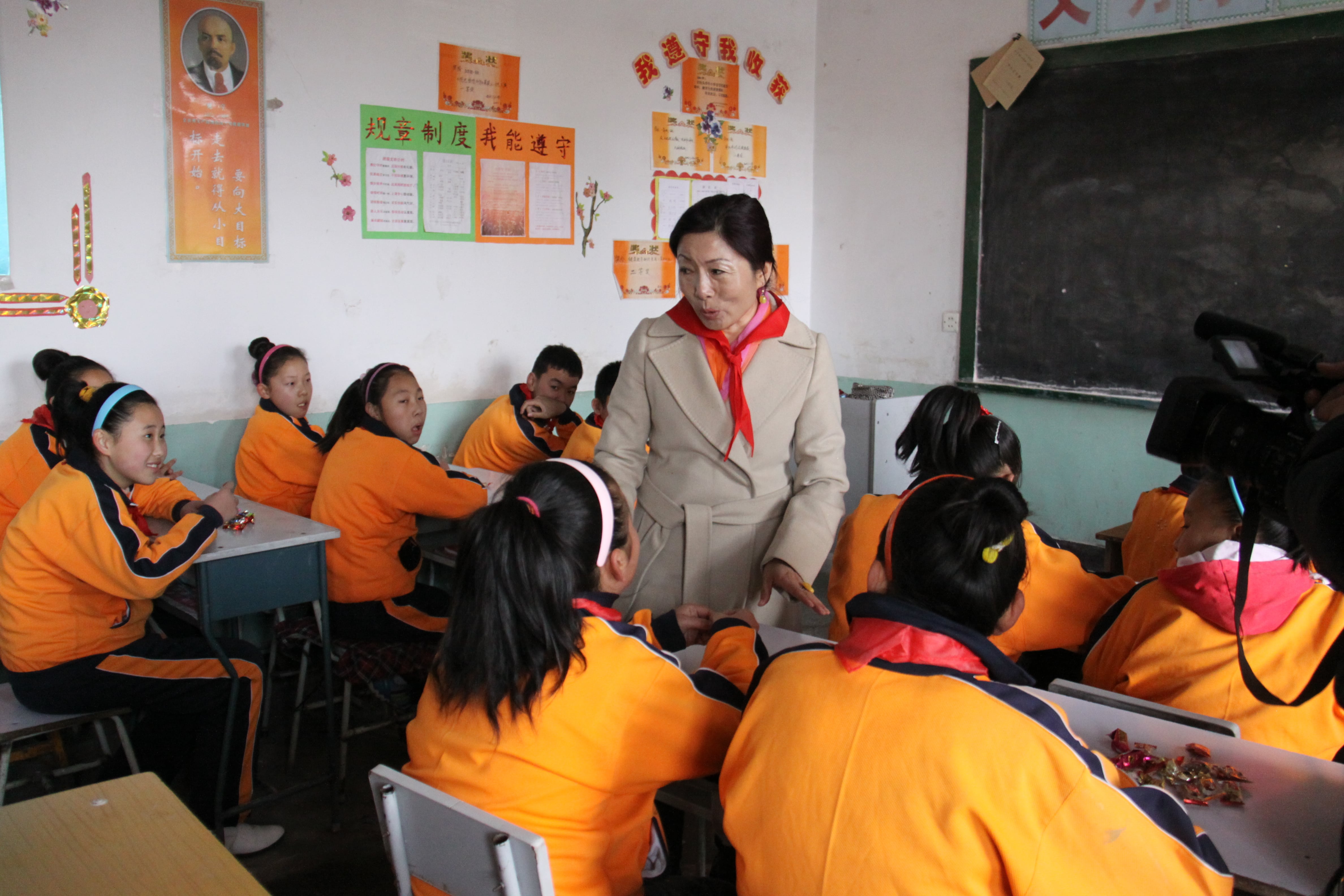 第22所 包头市西北门开云手机在线官网董丽萍小学 第22所 包头市西北门开云手机在线官网董丽萍小学