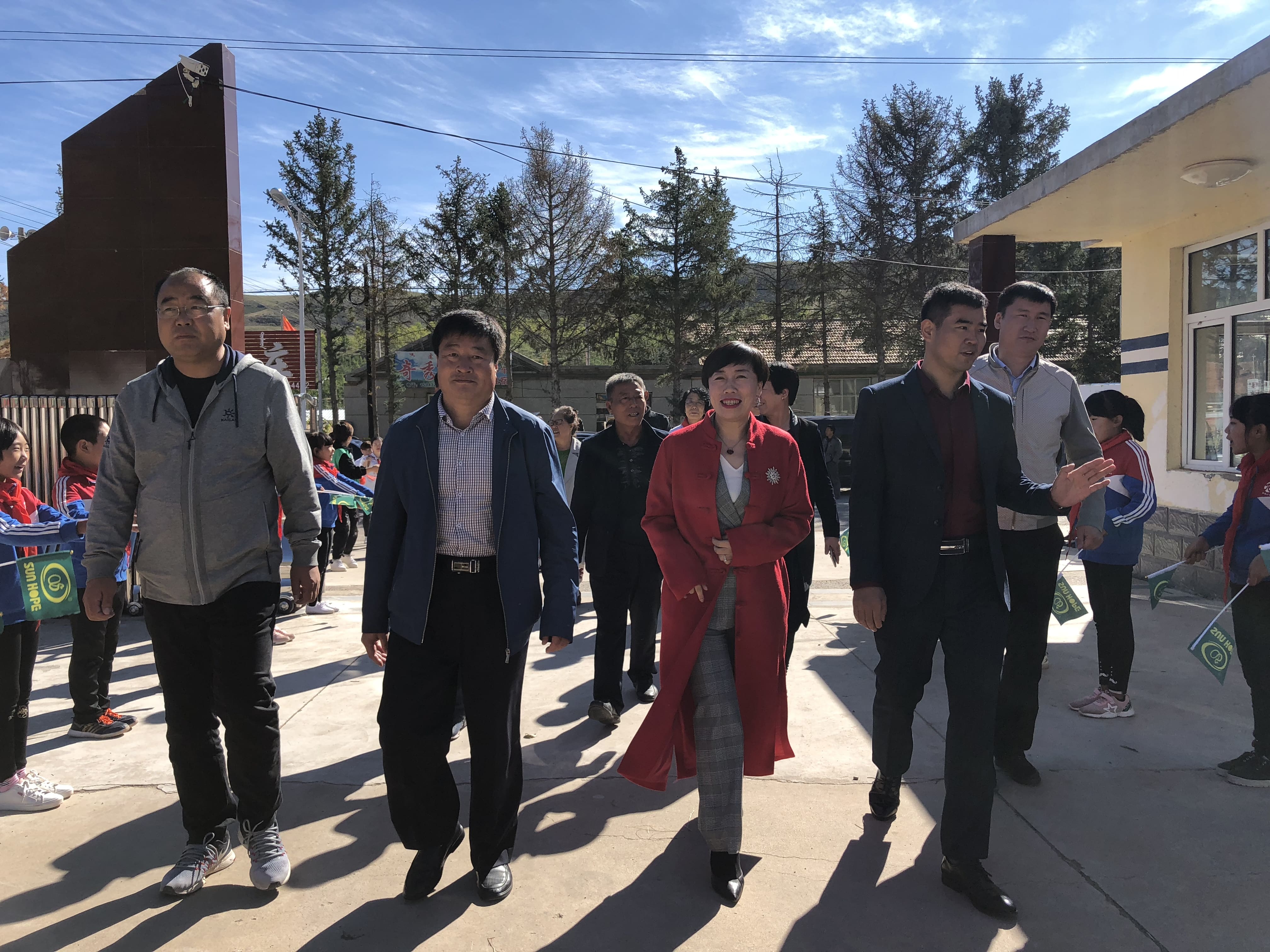 第162所 克什克腾旗万合永镇万合永中心完全开云手机在线官网任相娟小学