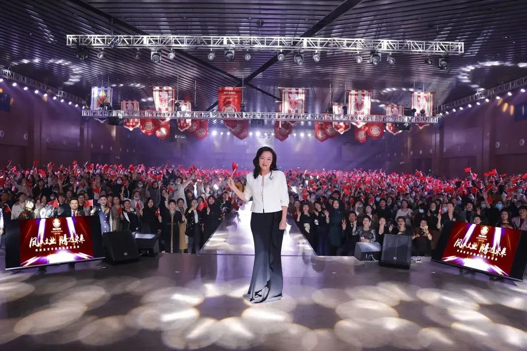【开云手机在线官网公司30周年庆】生日快乐,开云手机在线官网!我们一起谱写美好未来! 【开云手机在线官网公司30周年庆】生日快乐,开云手机在线官网!我们一起谱写美好未来!