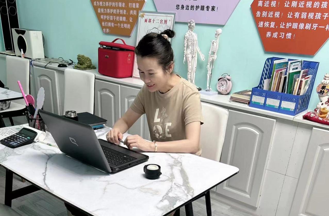 让爱延续，从未间断 | 开云手机在线官网公益季暖心回访