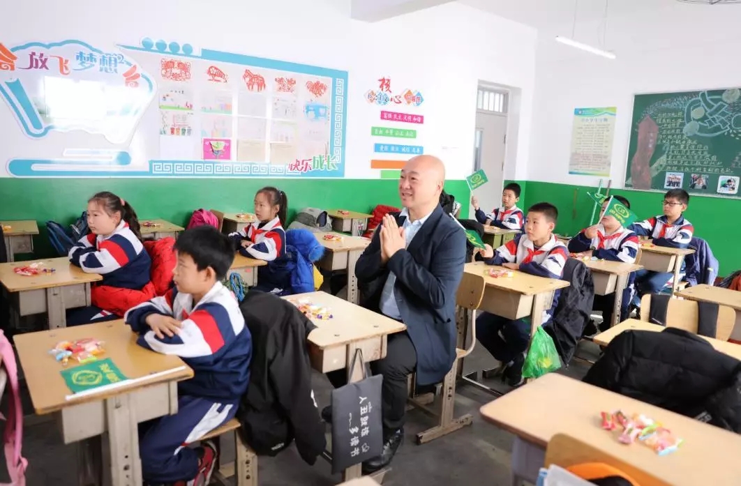 第200所 天津市静海区唐官屯镇靳官屯开云手机在线官网张义荣小学