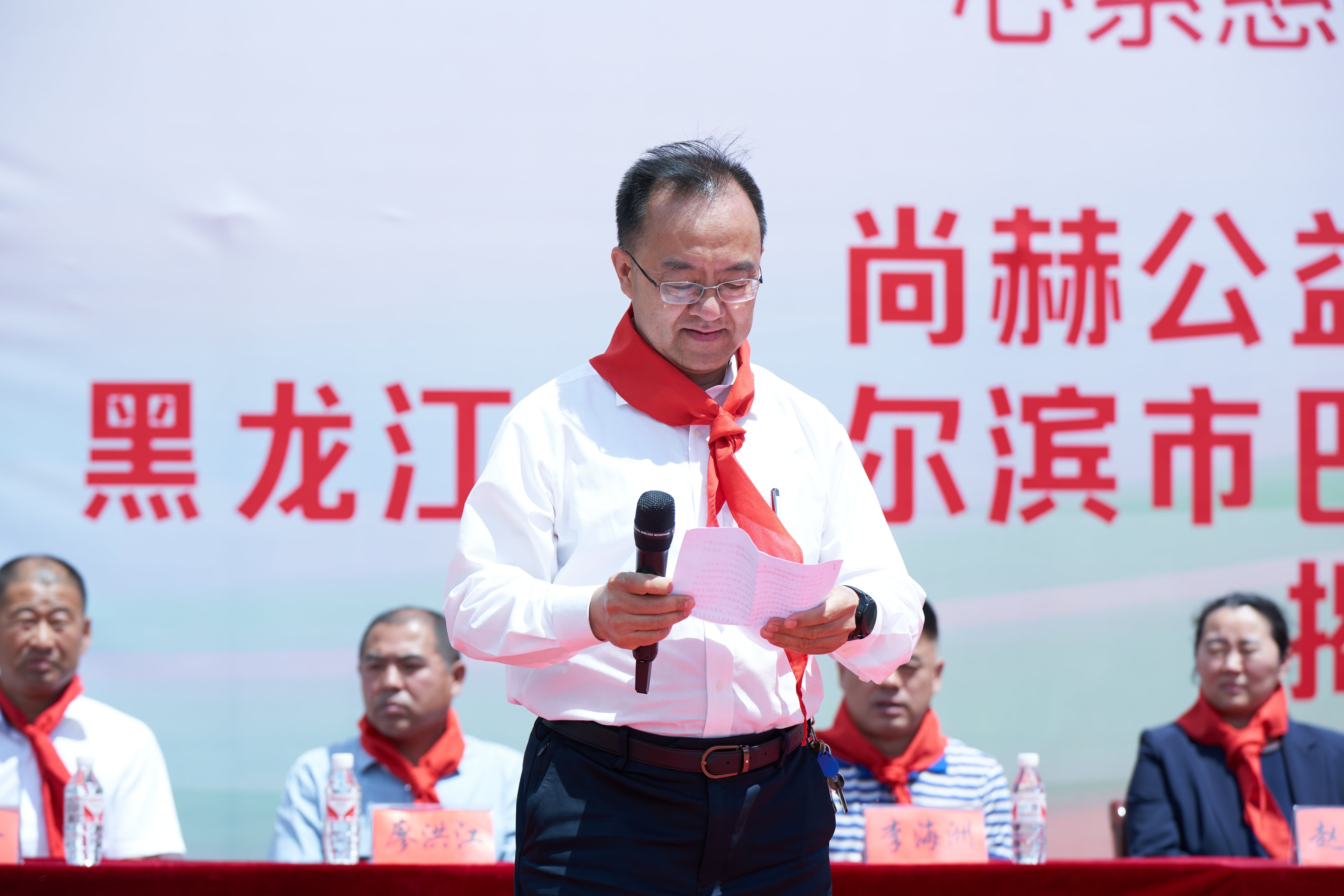第254所 黑龙江巴彦县黑山镇民乐村开云手机在线官网侯玉霞学校