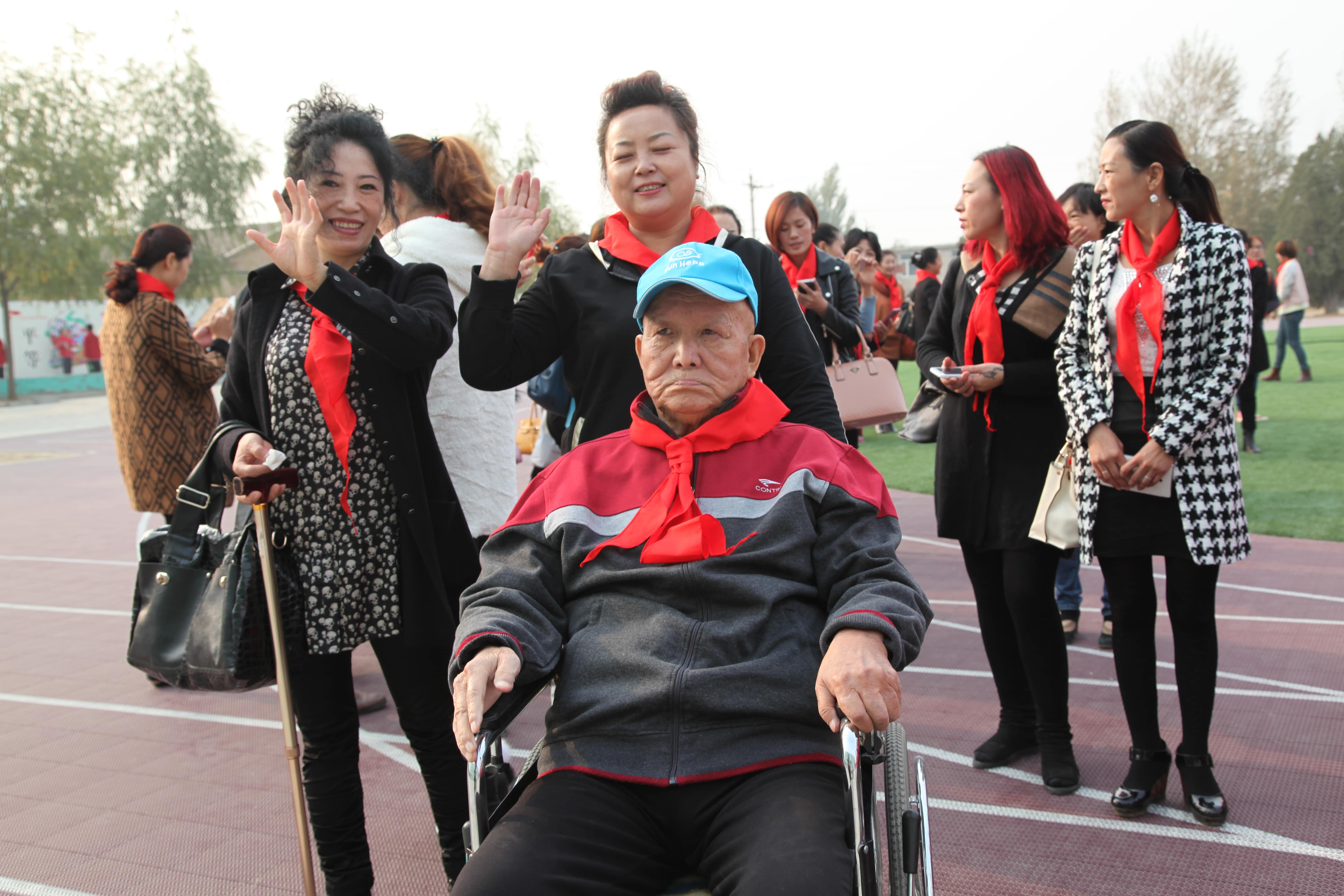 第29所 九原区开云手机在线官网董丽萍沙河第三小学