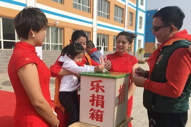 第68所 包头市九原区开云手机在线官网董丽萍奶业中心校