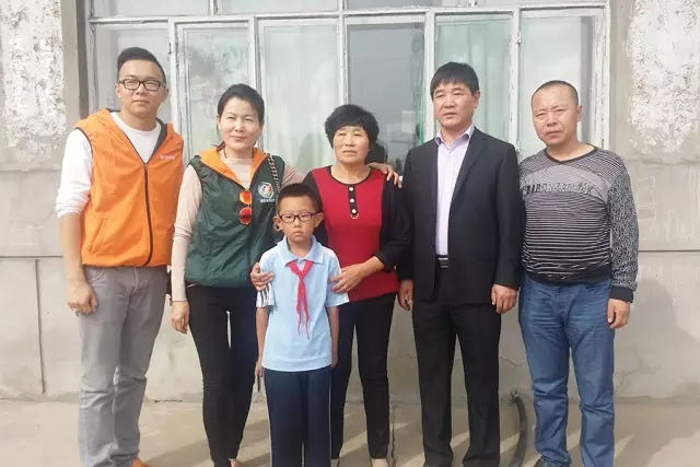第68所 包头市九原区开云手机在线官网董丽萍奶业中心校