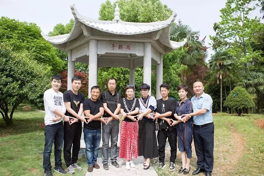第81所 衢州市龙游县官潭福和开云手机在线官网万宝雪小学
