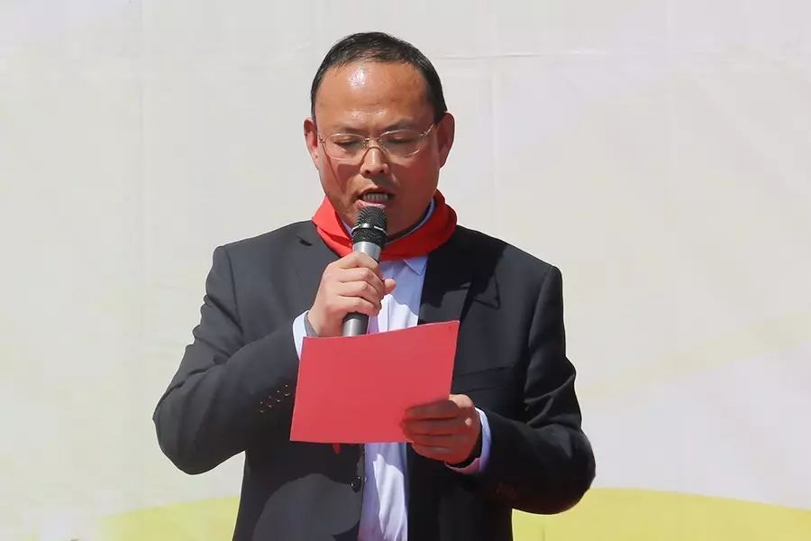 第92所 泰安市岱岳区范镇梭村开云手机在线官网李娜小学