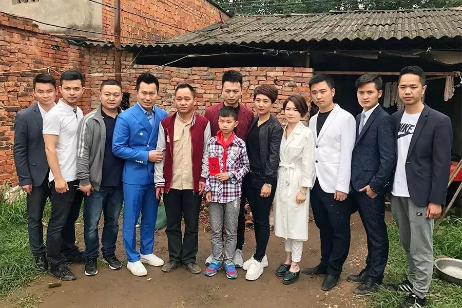 第97所 当阳市两河镇富里寺开云手机在线官网刘建华小学