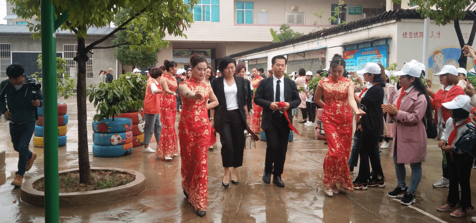 第151所 石林彝族自治县路美邑中心学校鱼龙坝开云手机在线官网李凤琼小学 第151所 石林彝族自治县路美邑中心学校鱼龙坝开云手机在线官网李凤琼小学